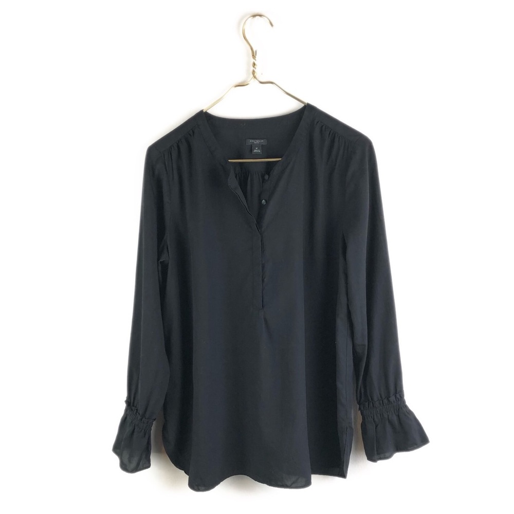 Ann Taylor • Popover Collarless Button-up Blouse.